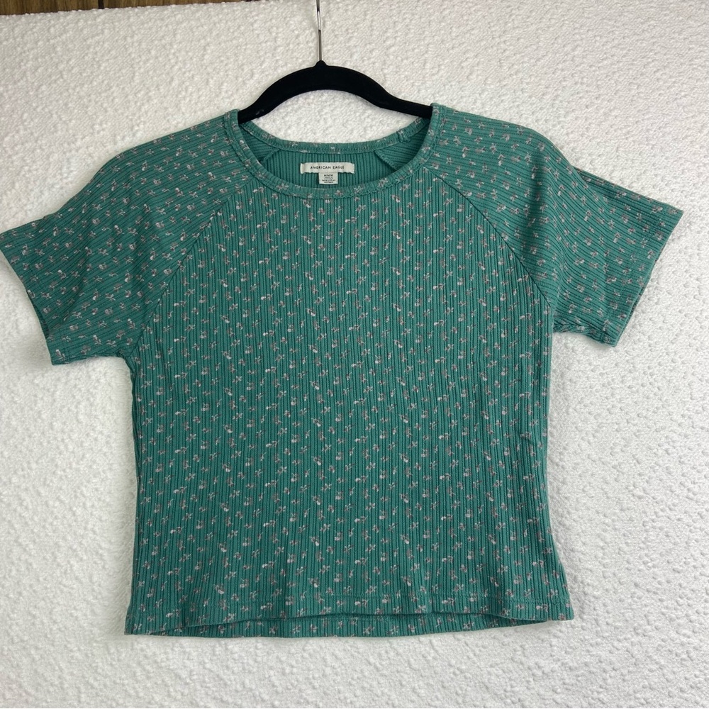 American Eagle Outfitters Green Fitted Short Sleeve T-Shirt